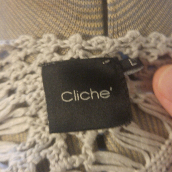 3/$20 Cliche Crochet Top - Picture 5 of 5